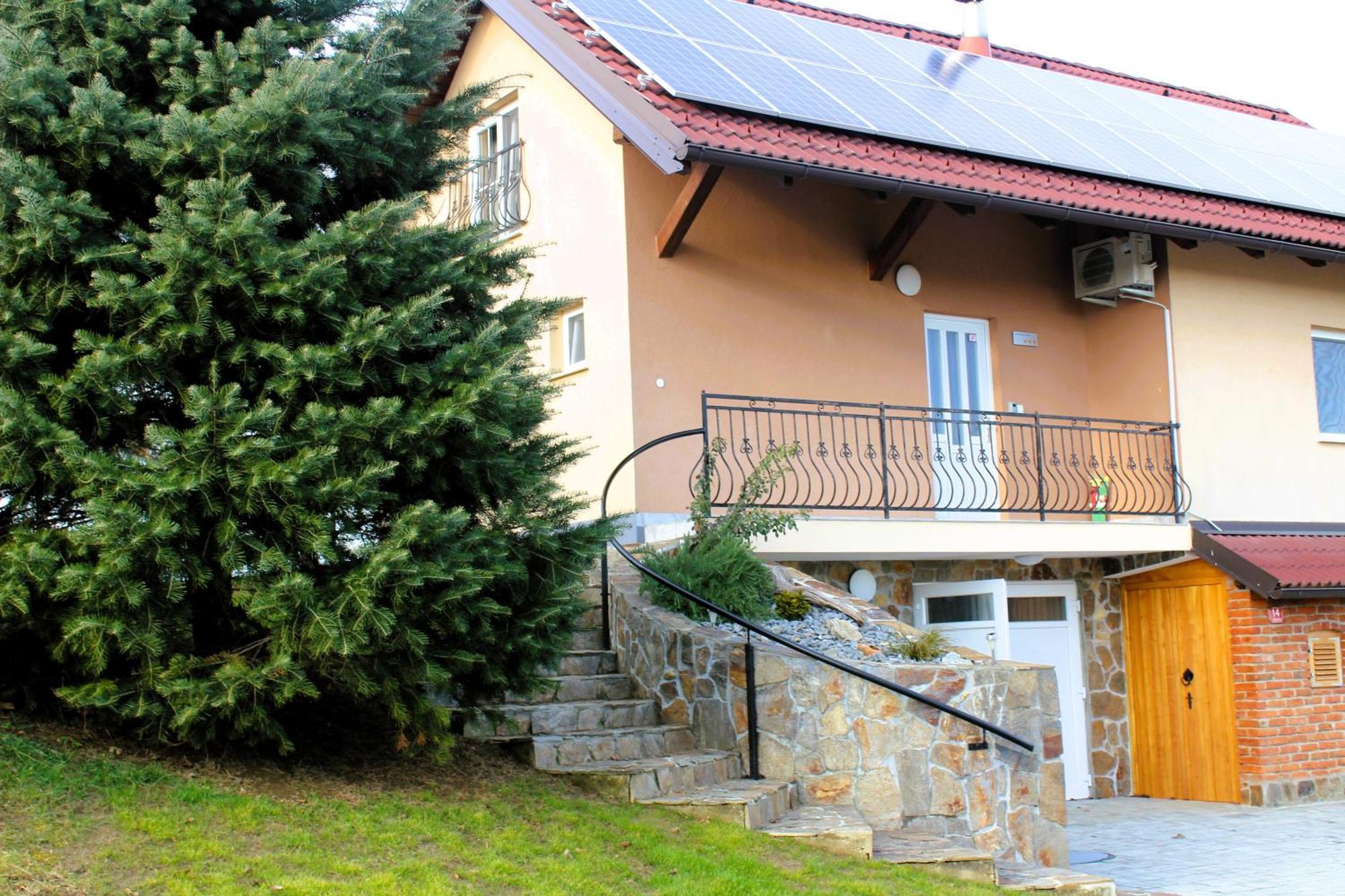 Pocitniska Hisa Soncni Vrh Vila Spodnji Ivanjci Exterior foto